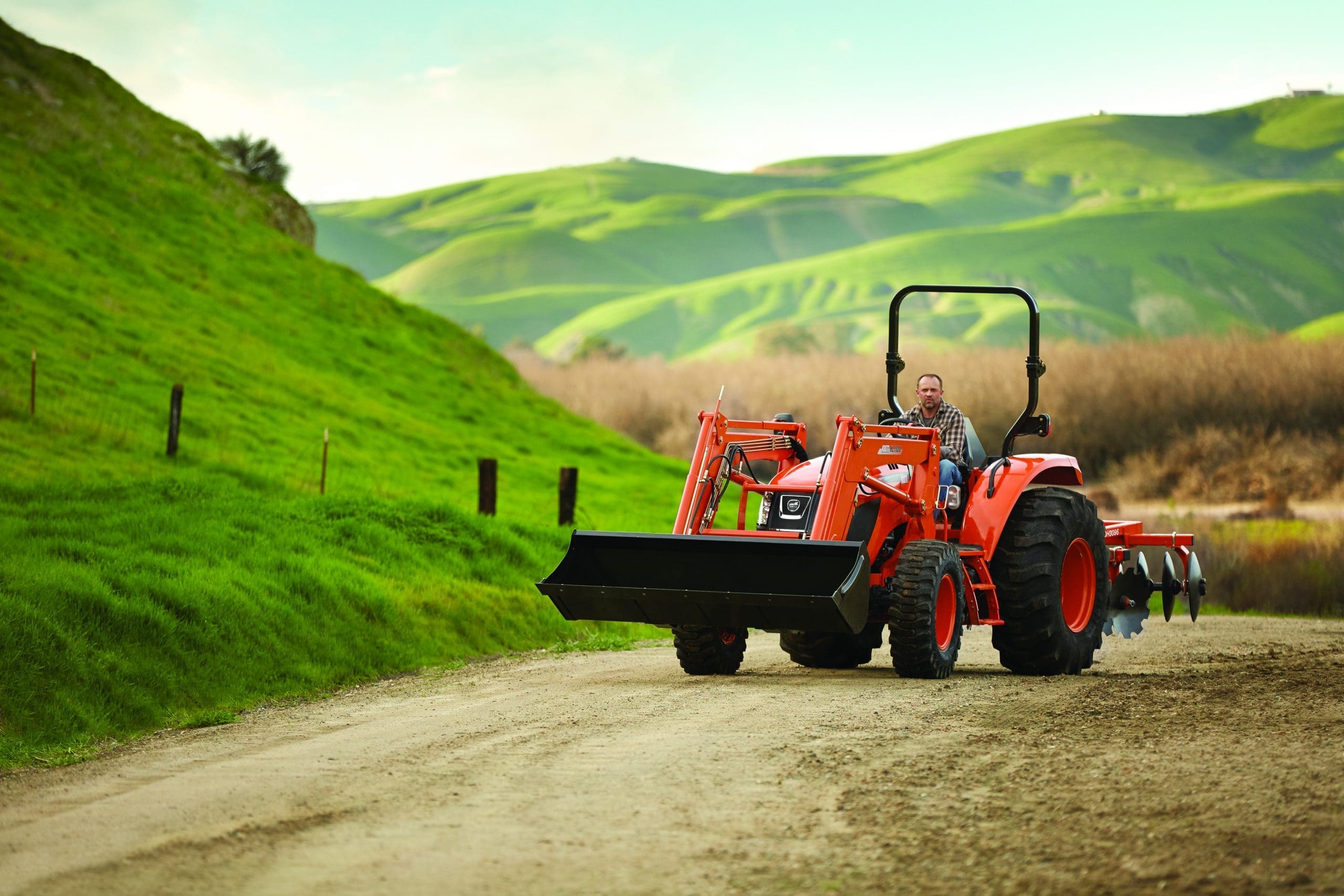 KIOTI RX7320 Utility Tractor